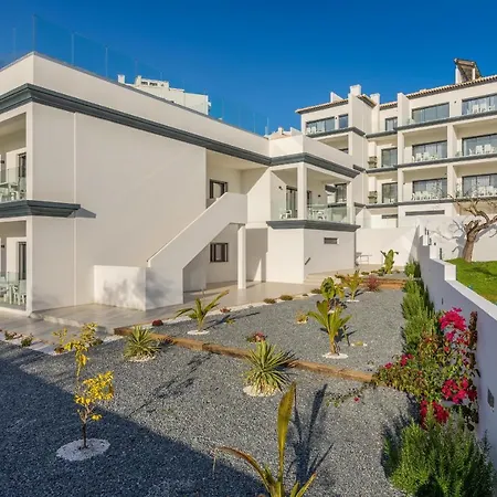 Correeira Luxury Residence T2 F - Albufeira, Pools, Wifi, Bbq, Beach البوفيرا