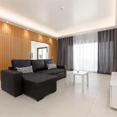 Apartment Correeira Luxury Residence T2 F - Albufeira, Pools, Wifi, Bbq, Beach Albufeira