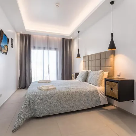 Correeira Luxury Residence T2 F - Albufeira, Pools, Wifi, Bbq, Beach شقة *